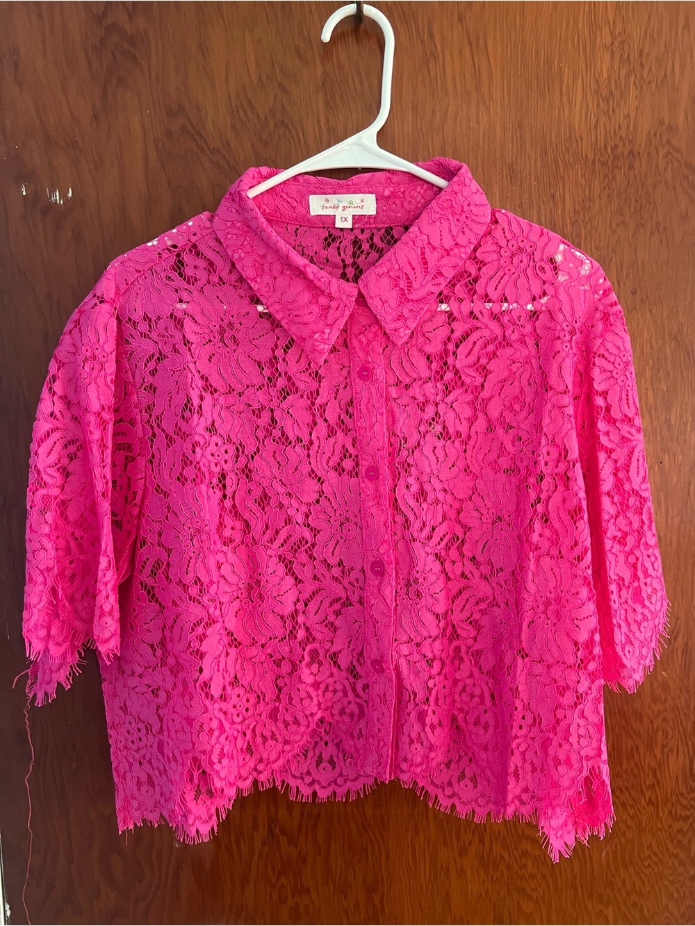 Sweet Generis Fuchsia Lace Crop Button-Up Top